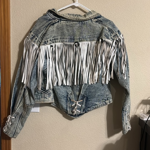 VTG Havoc Jean jacket with leather fringe size medium - Picture 6 of 9
